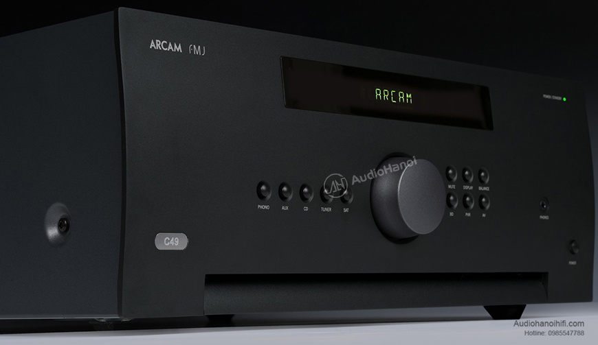 ampli Arcam FMJ C49