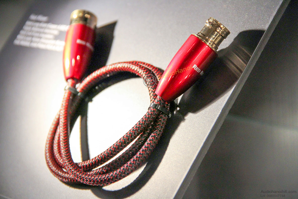 day tin hieu audioquest red series dep