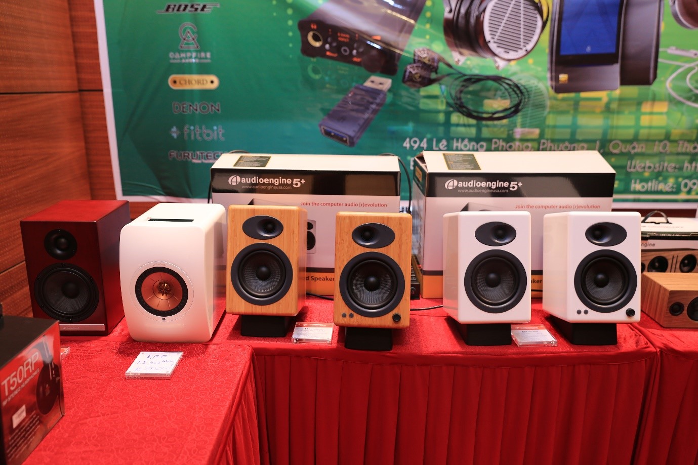 Gian hang loa bookshelf Fit Gear