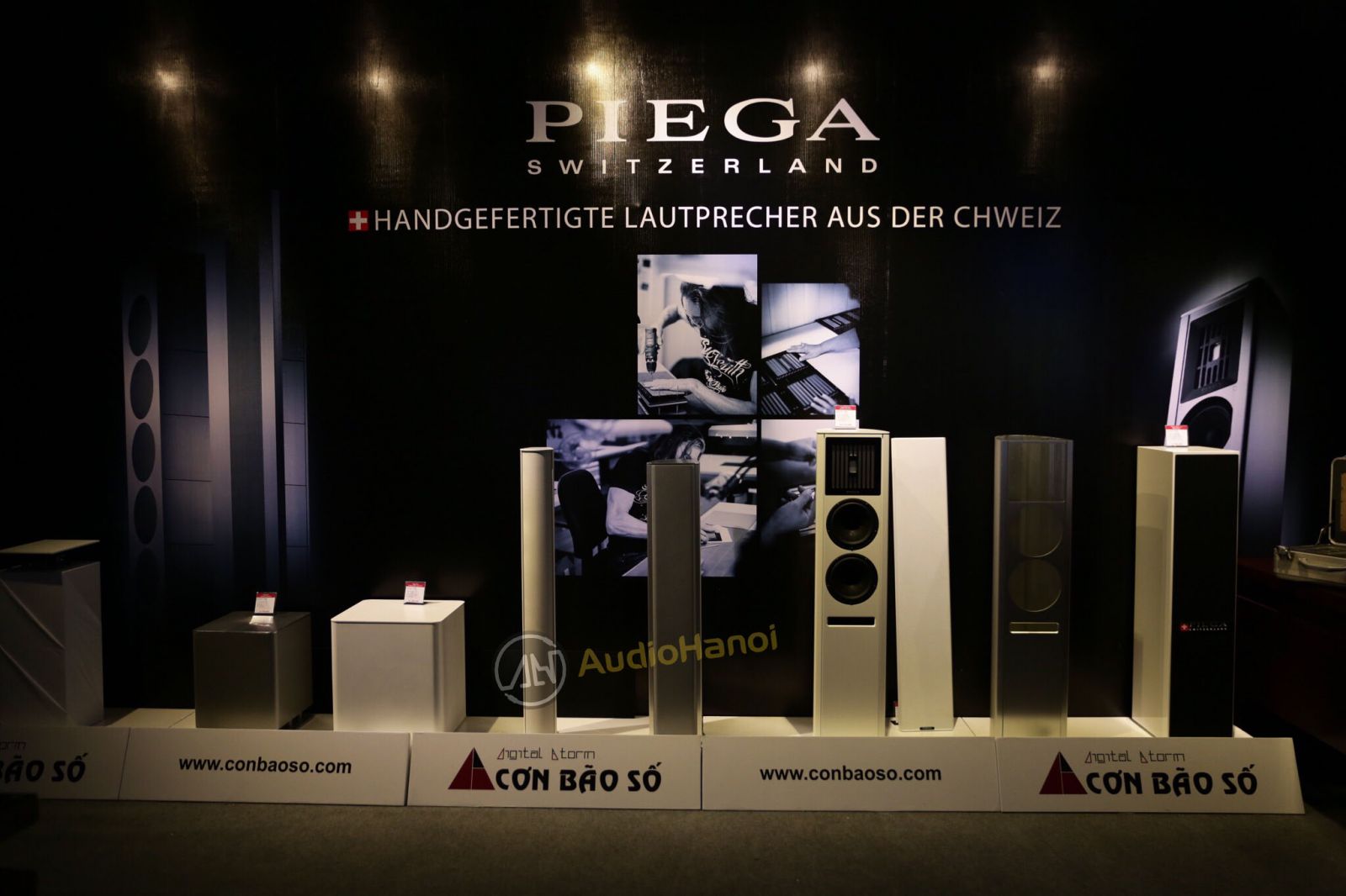 Gian hang tai AV Show