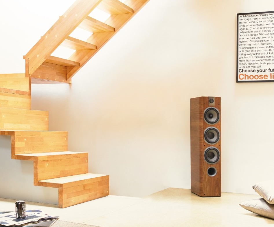 Loa Focal Chorus 726 sang trong