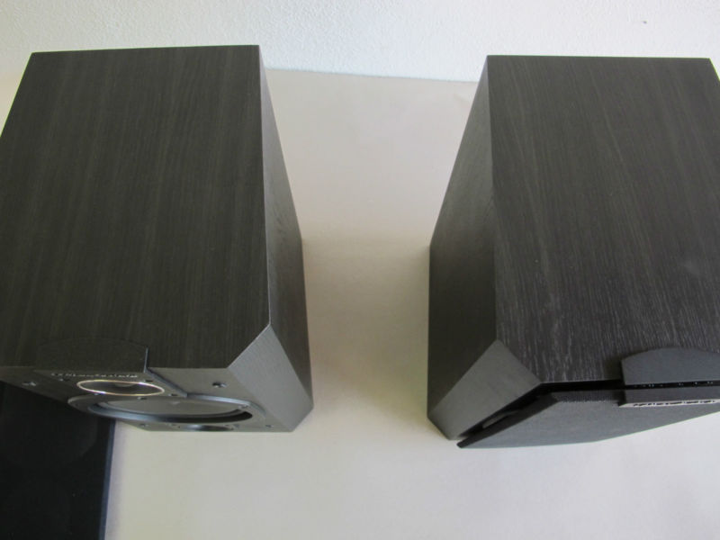  loa Wharfedale Vardus VR-100 am thanh an tuong