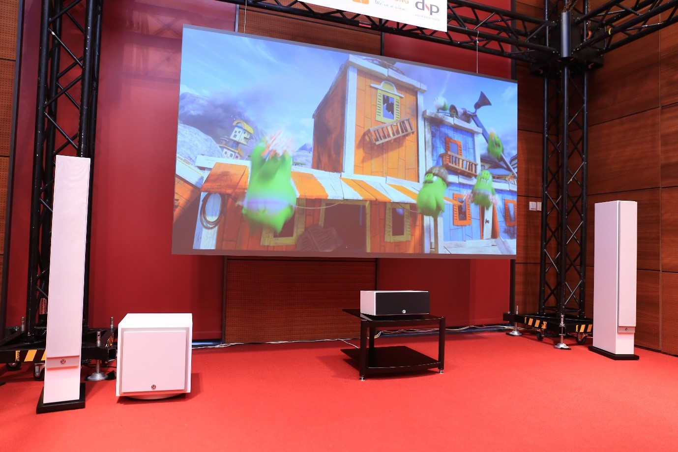 Man chieu quang hoc DN -Super Nova STW