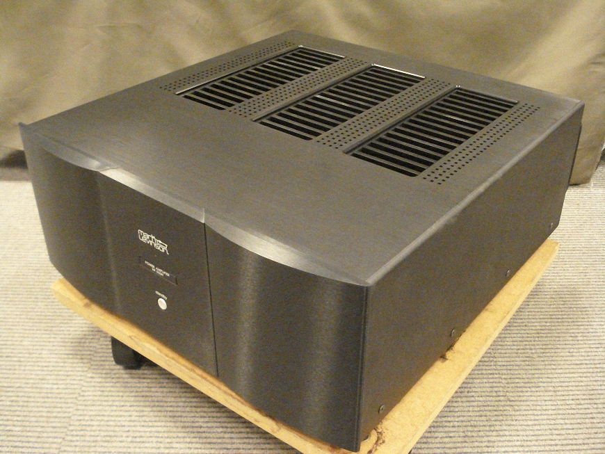 Power amplifier Mark Levinson No.533H cho am thanh chan thuc nhat