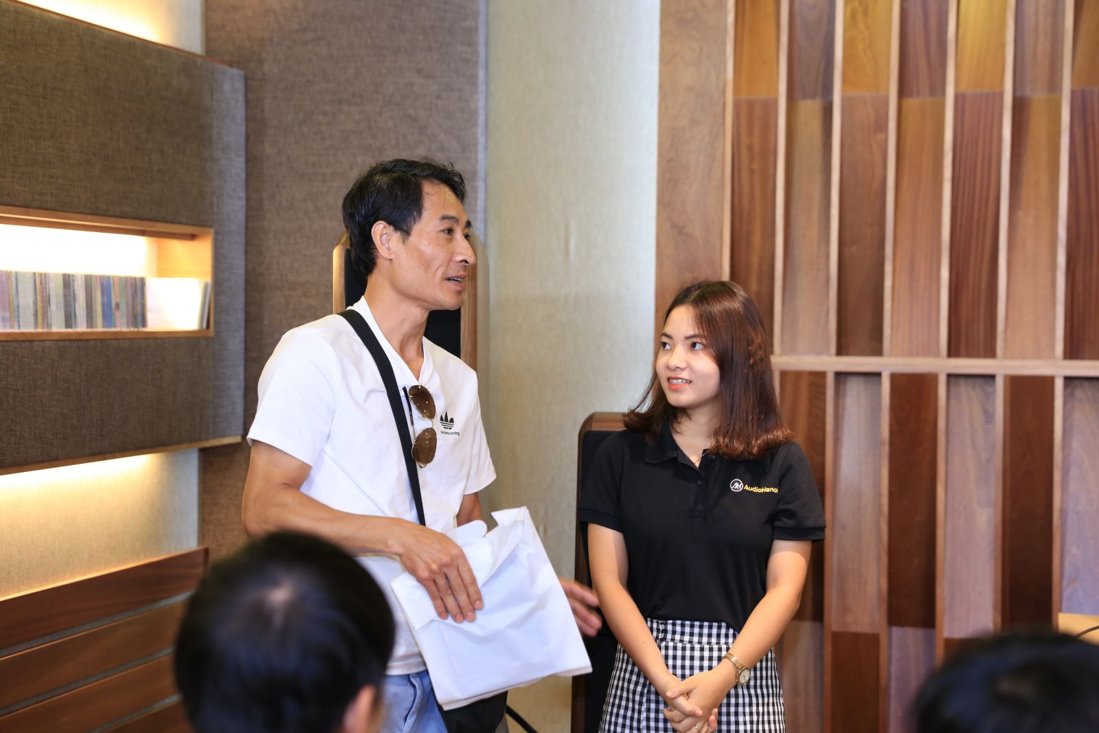 Trai nghiem Test mu day tin hieu trong he thong am thanh tot