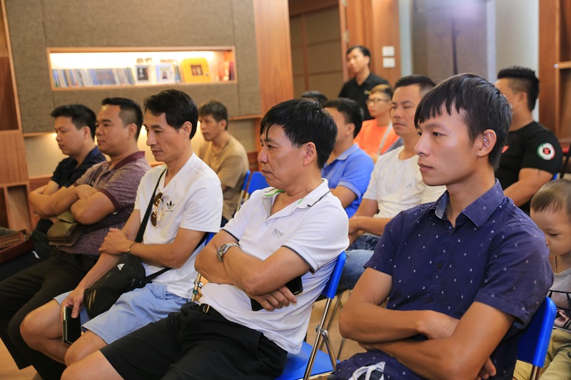 Trai nghiem Test mu day tin hieu trong he thong am thanh canh