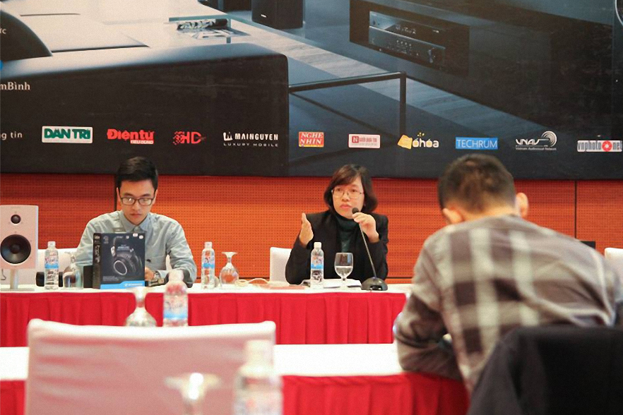 cac don vi tham gia hop bao truoc trien lam