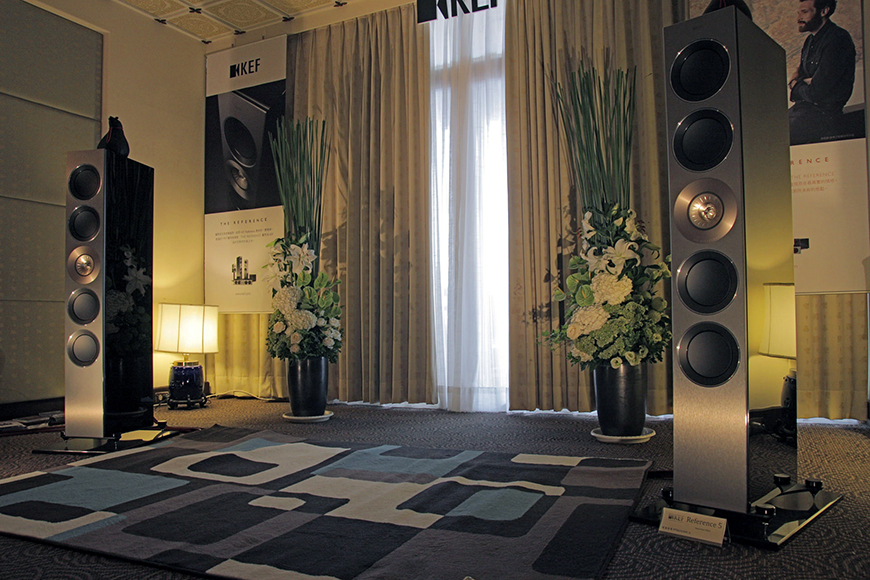loa KEF Refererence 5 duoc thiet ke sang trong dang cap