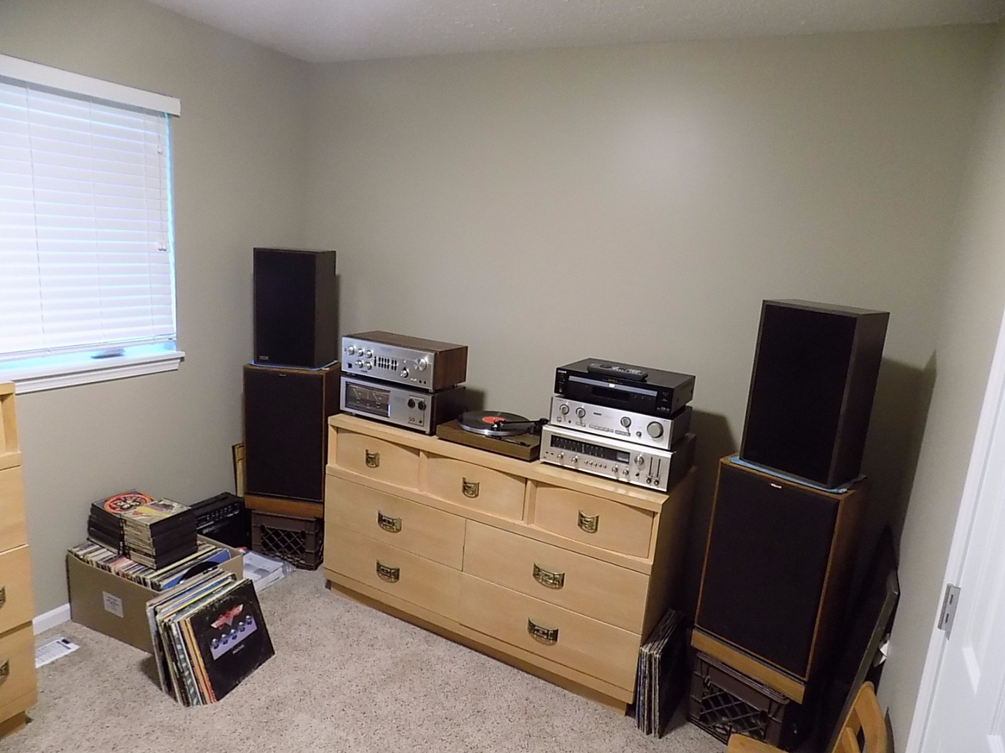 dong power amplifier luxman tham my cao