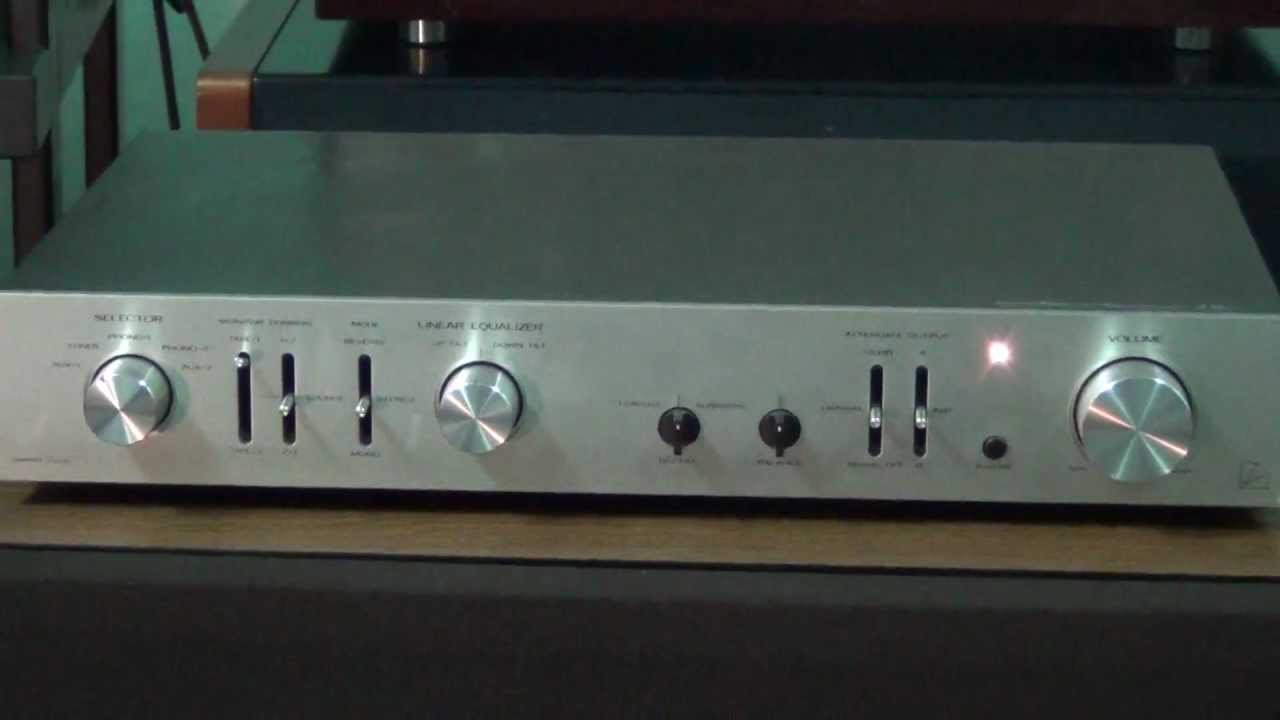 dong pre amplifier luxman dat gia
