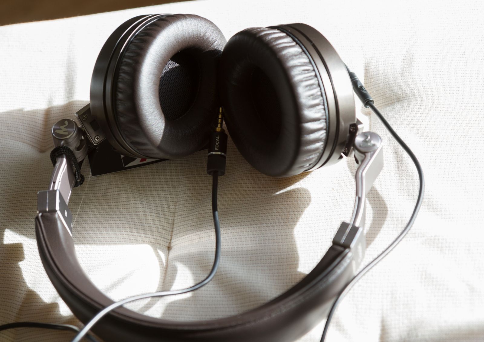 tai nghe Focal Spirit Classic chat am hiend